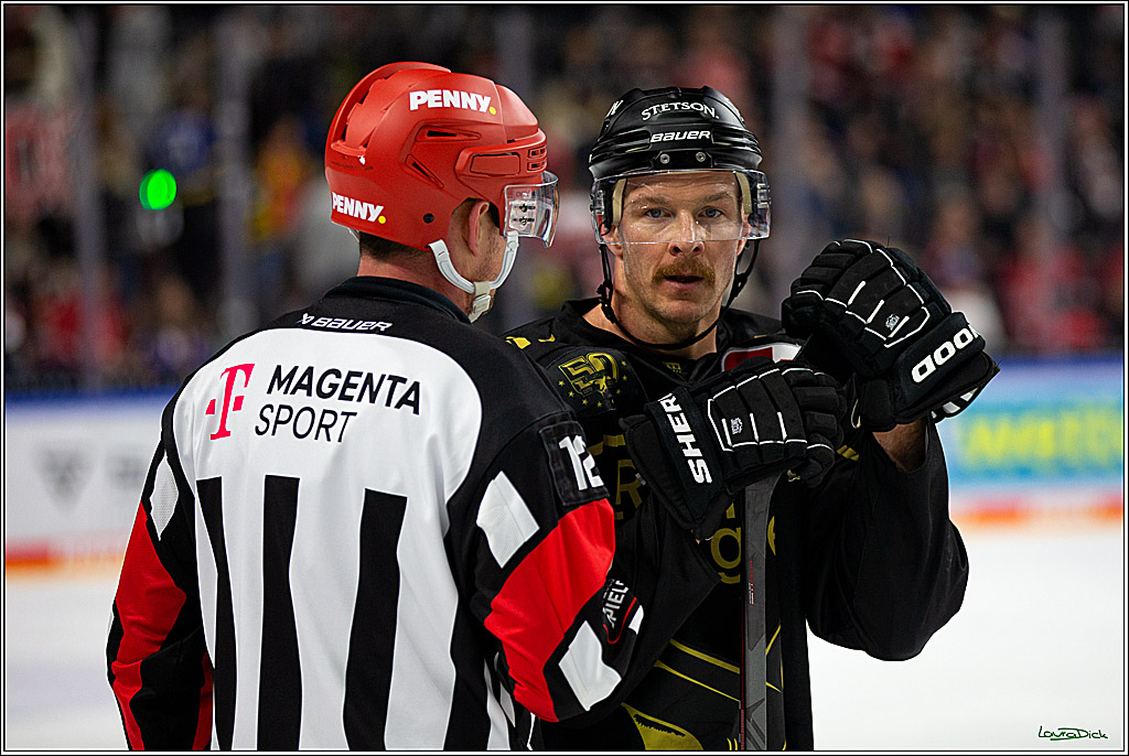PENNY DEL;  Kölner Haie - ERC Ingolstadt; Köln, 25.11.2022